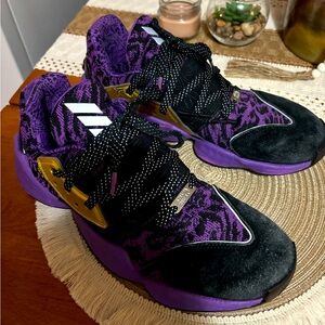 Men’s Adidas Star Wars edition running shoes